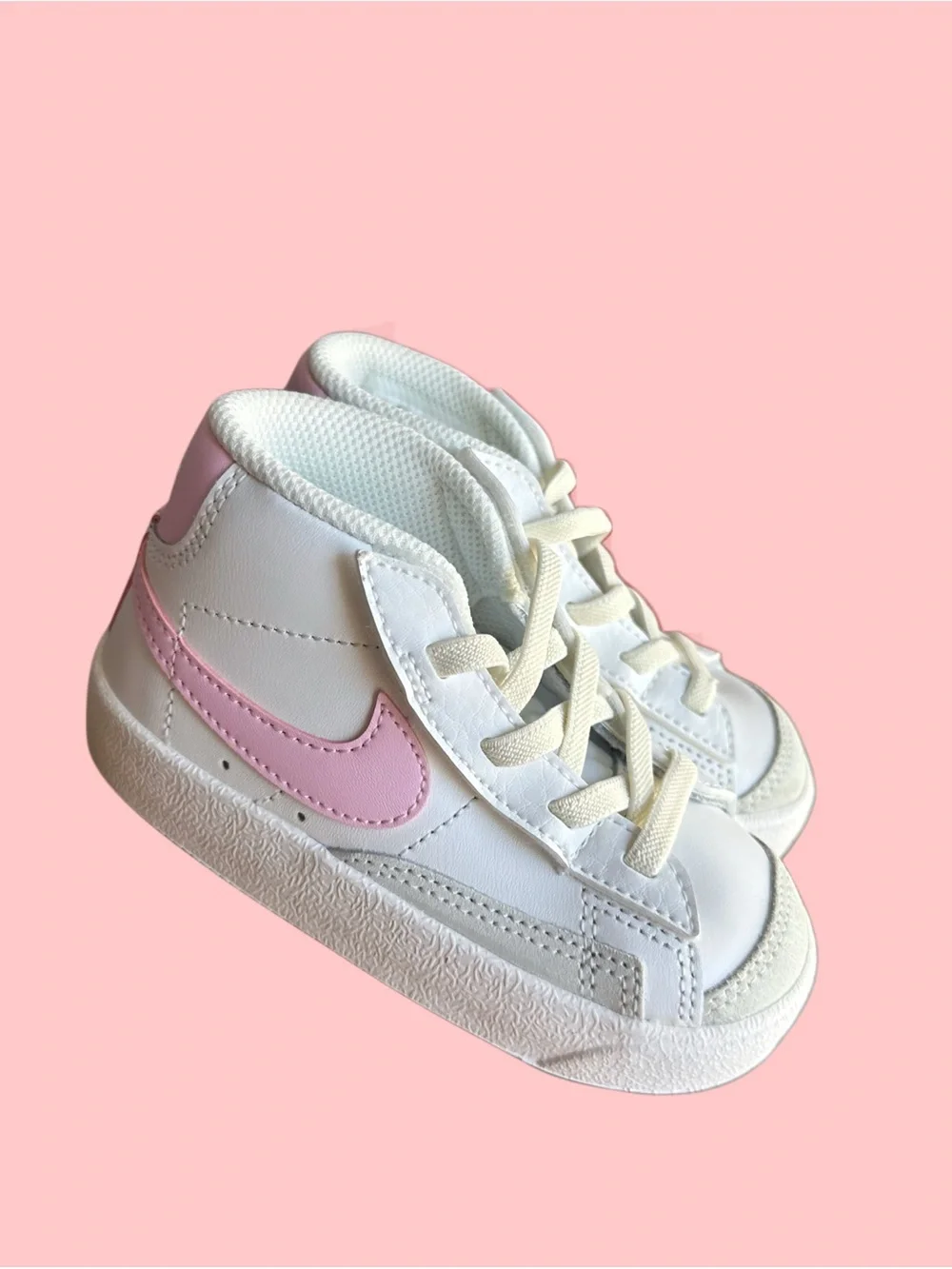 Nike Blazer Mid ‘77 Kids White High-Top Sneakers with Pink Swoosh (Size 7C)